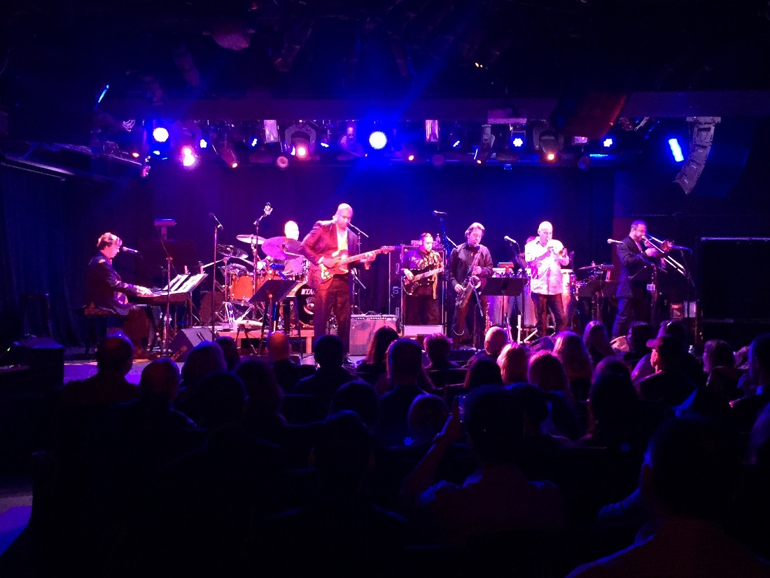 Bernie Williams Concert in NYC a Huge Success!